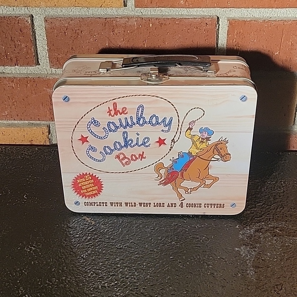 The Cowboy Cookie Box, 4 Cookie Cutters, Recipe Book Lunch Box